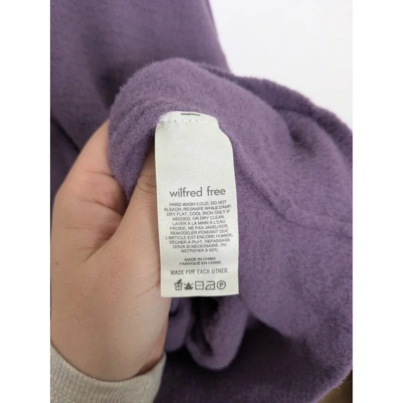 Aritzia Wilfred Free Sweater XS Hush Knit V Neck Soft Cozy Oversized Purple $98 - Picture 4 of 8